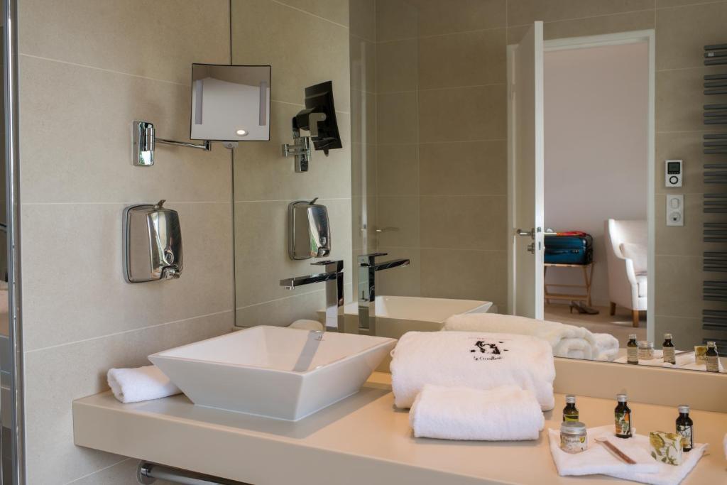Chateau & Spa De La Cueillette 뫼르소 객실 사진