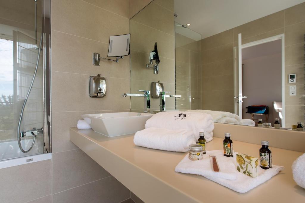 Chateau & Spa De La Cueillette 뫼르소 객실 사진